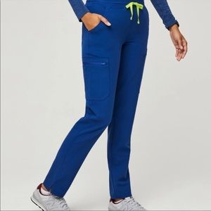 Figs women's Electric Blue Yola™ - Petite Skinny Scrub Pants
